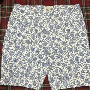Talbots blue and white paisley print Bermuda shorts